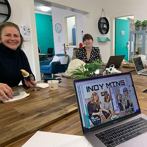 Hotdesking in a Shared Office INDY MTNS Blue Mountains